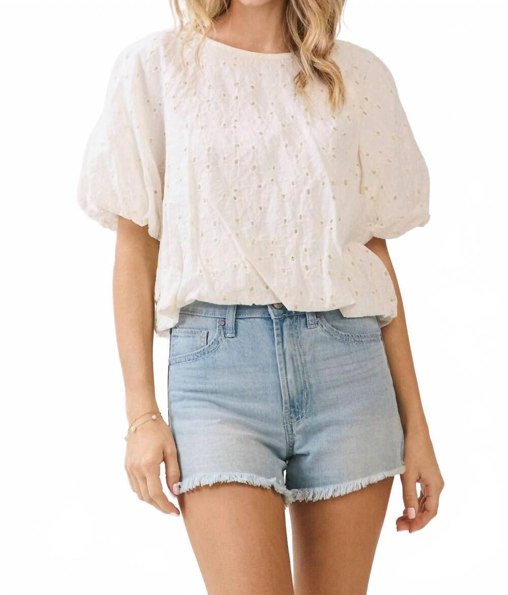 NEW TCEC eyelet bubble sleeve top in cream